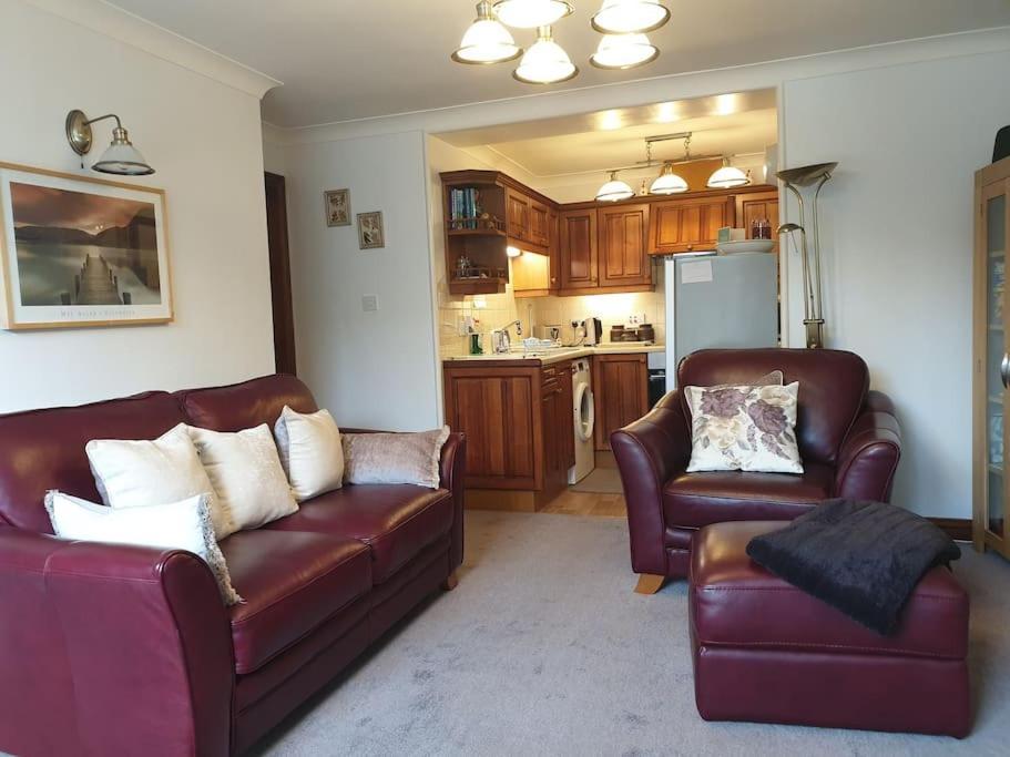 Lyndale Self-Catering Apartment Sleeps 4 Уиндермер Екстериор снимка