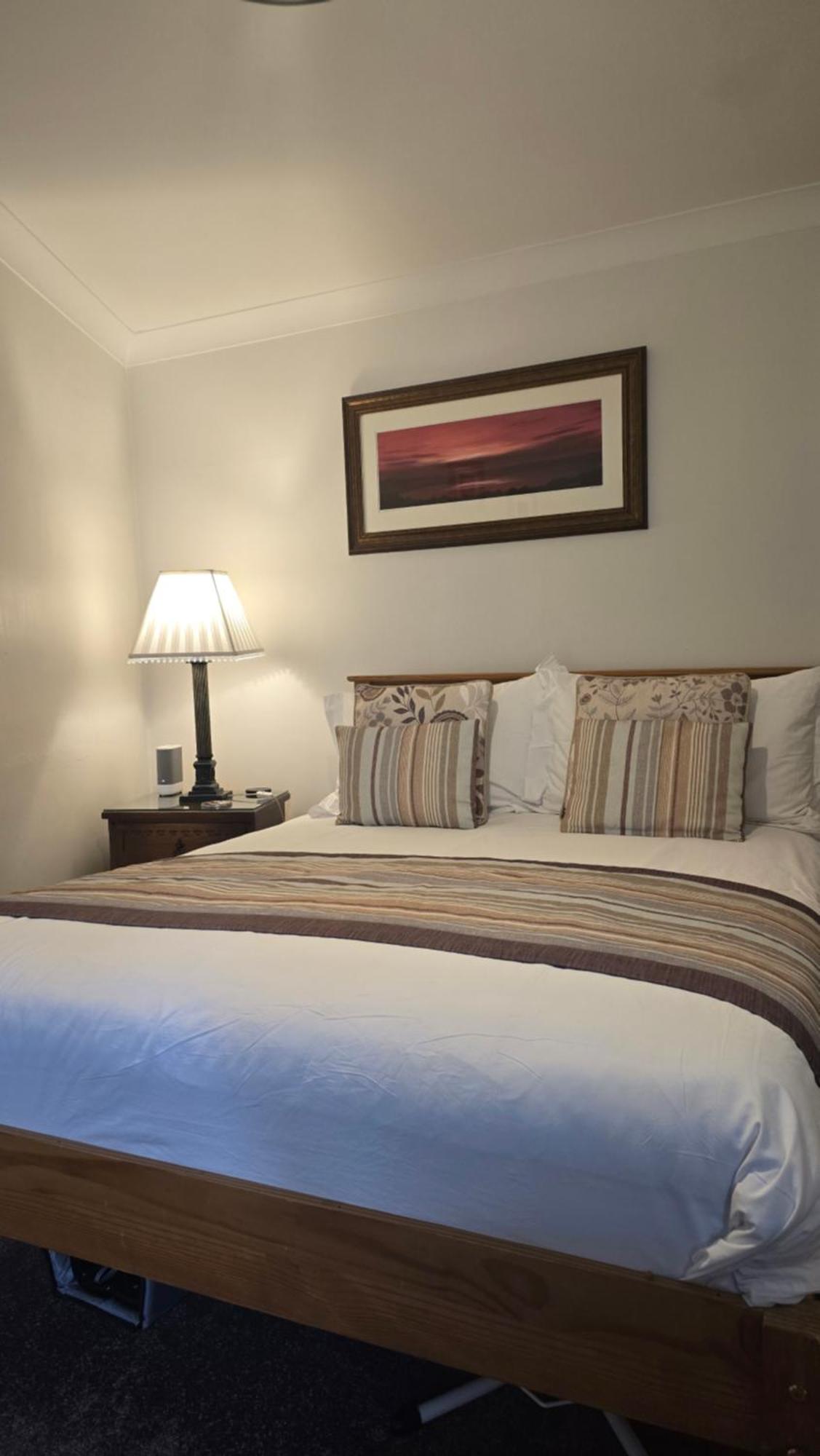 Lyndale Self-Catering Apartment Sleeps 4 Уиндермер Екстериор снимка